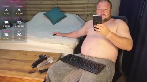 thom_ryder online show from March 2025 10:31:02 PM