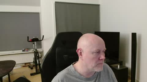 thomas806035 online show from July 2026 11:24:02 PM
