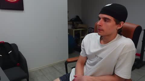 THOMAS BRONS online show from June 2026 05:12:01 AM