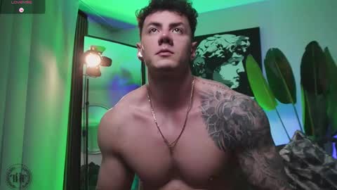 Thomas Falcon online show from February 2026 02:53:01 AM