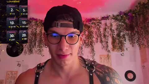 Thomas Grey online show from February 2025 03:23:02 AM