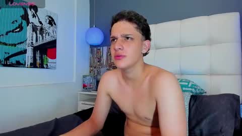 Snapshot of thomas_may4rs chatting on January 2025 07:53:02 AM ---Thomas--- online show from January 2025 07:53:02 AM