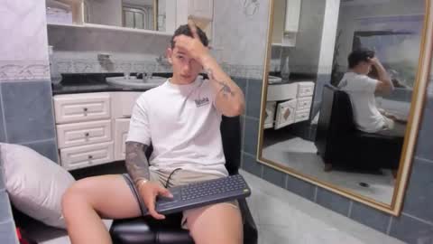 Thomas online show from September 2025 12:06:01 PM