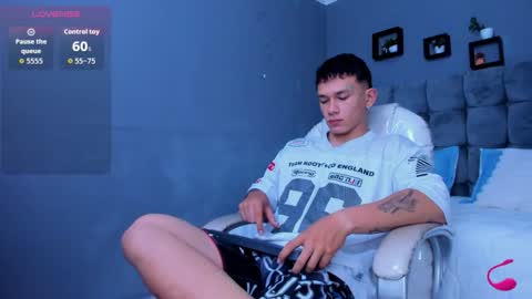 Thomas online show from November 2025 10:21:01 AM