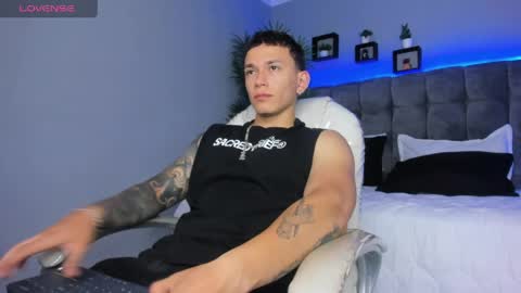 Thomas online show from April 2026 01:41:01 PM