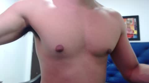 Snapshot of thomas_neuman chatting on February 2025 08:28:01 PM Thomas online show from February 2025 08:28:01 PM