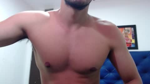 Snapshot of thomas_neuman chatting on February 2025 08:20:02 PM Thomas online show from February 2025 08:20:02 PM