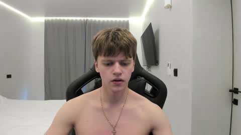 Tomas online show from April 2026 10:52:02 AM