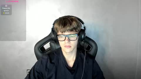Snapshot of thomas_shelbivip chatting on July 2026 08:49:02 PM Tomas online show from July 2026 08:49:02 PM