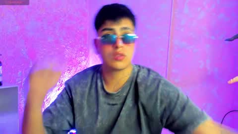 Thomas and Faon  online show from March 2026 05:19:01 AM