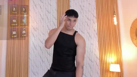 Thomas online show from October 2025 12:12:02 PM