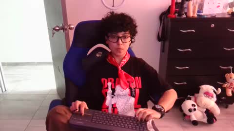 Snapshot of thomascooper_cams chatting on March 2026 07:05:01 PM VALERIA online show from March 2026 07:05:01 PM