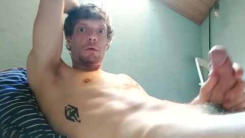 thomasxl123 online show from May 2026 04:19:01 AM