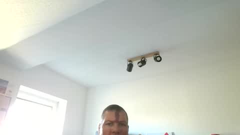 thomsen1478 online show from March 2026 07:01:01 AM