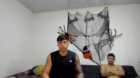 Snapshot of thomson_hot01 chatting on October 2025 05:13:01 AM thomson_hot01 online show from October 2025 05:13:01 AM