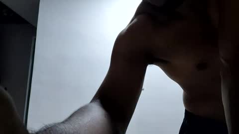 thonyy online show from September 2025 01:39:01 AM