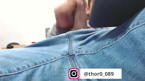 thor0200 online show from February 2026 04:45:01 AM