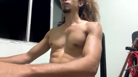 Snapshot of thorerotic chatting on February 2025 01:09:02 AM thorerotic online show from February 2025 01:09:02 AM