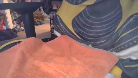 Snapshot of throatmybigcock95 chatting on December 2024 01:50:02 AM throatmybigcock95 online show from December 2024 01:50:02 AM