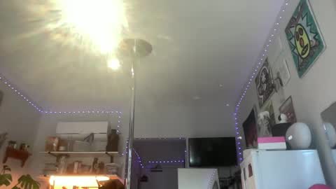 throatyygoat online show from October 2025 06:50:02 PM