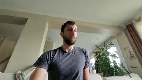 throwawayafteruse20202 online show from November 2025 05:12:01 PM