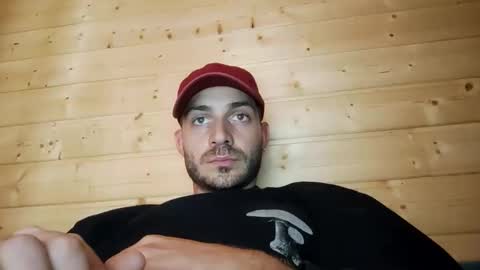 thuaultnoelk online show from October 2025 02:15:01 PM