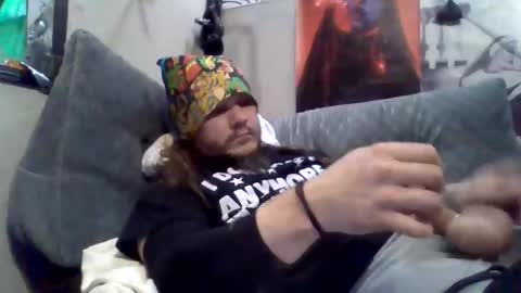 Snapshot of thunder8u42 chatting on November 2025 04:10:02 PM thunder8u42 online show from November 2025 04:10:02 PM