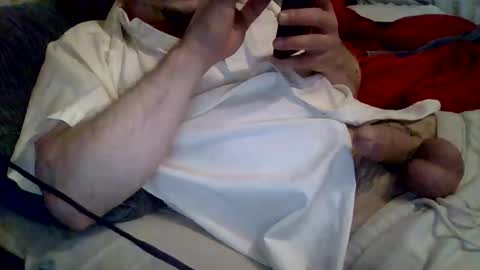 Snapshot of thunder8u42 chatting on March 2026 08:07:01 AM thunder8u42 online show from March 2026 08:07:01 AM