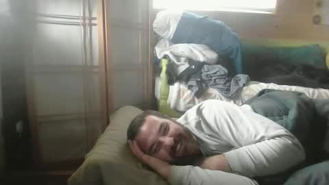 Snapshot of thunderjacker chatting on September 2025 11:15:01 PM The Pen is Mightier than Sword online show from September 2025 11:15:01 PM