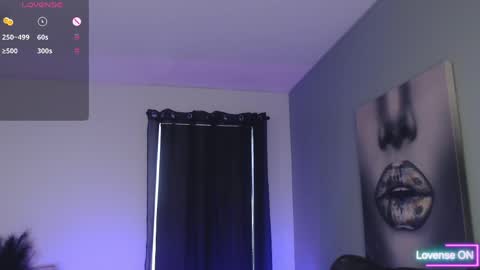 Tia Bella online show from April 2026 07:41:01 PM