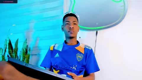 Snapshot of tiago_xxx_ chatting on November 2025 10:21:01 PM tiago_xxx_ online show from November 2025 10:21:01 PM