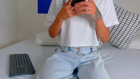 Snapshot of tiana_cinnamon chatting on September 2025 08:09:02 PM TIANA online show from September 2025 08:09:02 PM