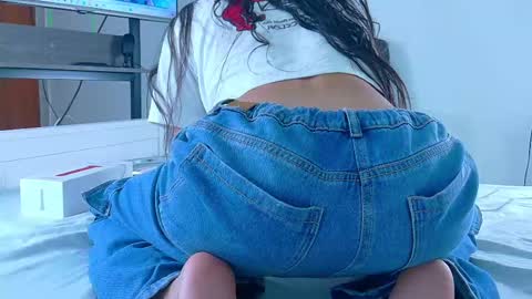 Snapshot of tiana_cinnamon chatting on September 2025 07:47:02 PM TIANA online show from September 2025 07:47:02 PM