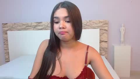 Snapshot of tianaglow4 chatting on January 2025 04:06:01 PM tianaglow4 online show from January 2025 04:06:01 PM