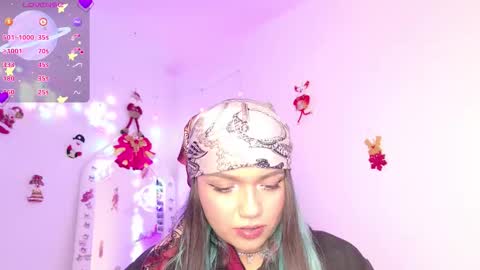 Tiana Le online show from November 2025 01:30:01 AM