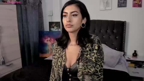 Snapshot of tianamarlie chatting on February 2025 09:08:02 PM Tiana online show from February 2025 09:08:02 PM