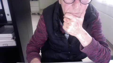 tiburzio online show from December 2024 02:05:02 PM