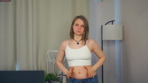 Lily online show from March 2026 08:09:02 AM