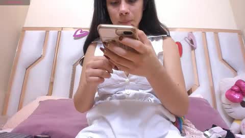    online show from February 2025 09:23:01 PM