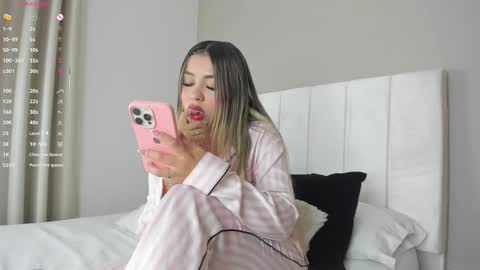 TIFANNY LOPEZ online show from November 2025 11:36:02 PM