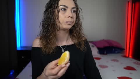 Tiffany online show from January 2025 09:29:02 PM