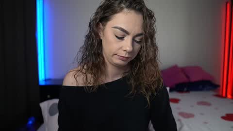 Tiffany online show from February 2025 12:40:02 AM