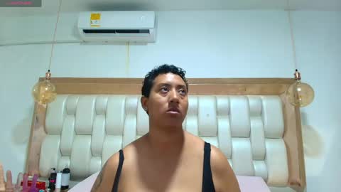 Tiffany and Stacy online show from April 2026 11:22:02 AM