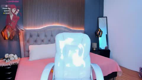 Snapshot of tiffany__charm_ chatting on October 2025 03:43:02 AM tiffany__charm_ online show from October 2025 03:43:02 AM