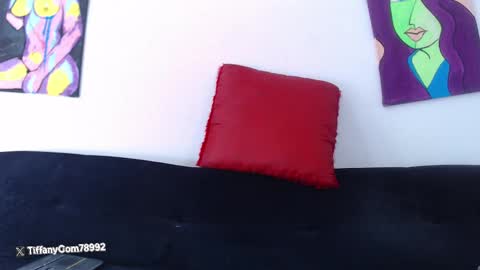 Snapshot of tiffany_gomez9 chatting on December 2024 10:06:01 PM Tiffany online show from December 2024 10:06:01 PM