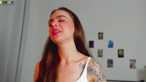 tiffany online show from October 2025 11:07:01 PM