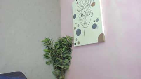 tiffany_mendez online show from February 2026 12:05:02 PM