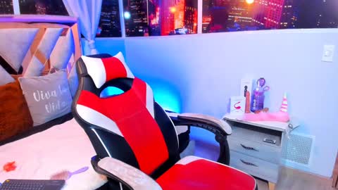 tiffany_sander online show from January 2025 07:45:02 AM