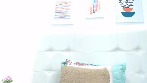 Tifanny Fox online show from February 2025 01:33:01 PM