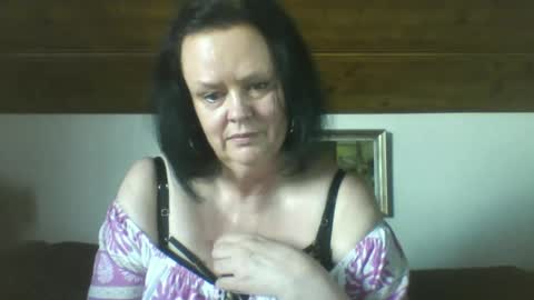 Snapshot of tiffanymature chatting on September 2025 02:28:01 PM TiffanyMature online show from September 2025 02:28:01 PM